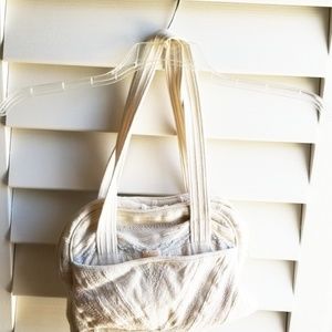 Vintage Cream Colored Handbag 👜